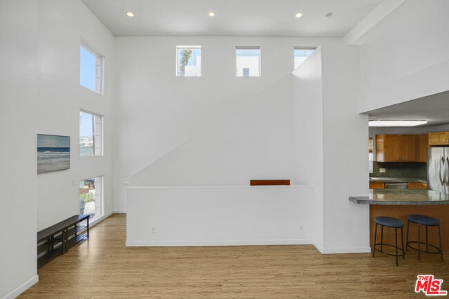 Photo - 120 Fleet St Unit A