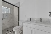 Photo - 14165 Erwin St