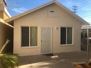 Front of the House - 1014 Thompson Ave Unit 1