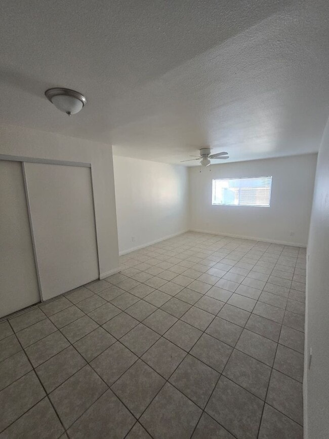 Photo - Sycamore Rd Unit B