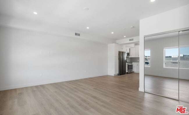 Photo - 2336 Westwood Blvd Unit 319