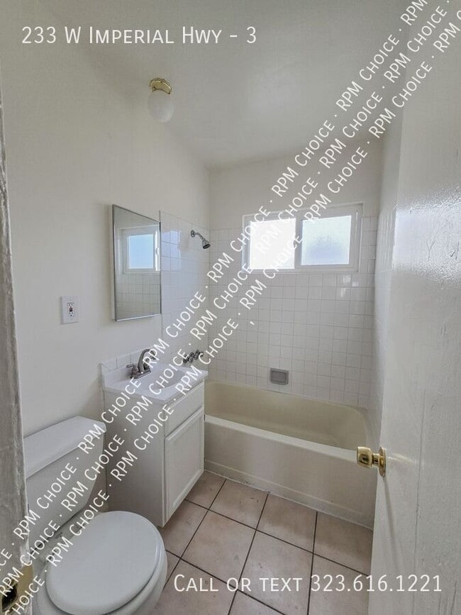 Photo - 233 W Imperial Hwy Unit 3