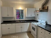 Photo - 565 W 9th St House