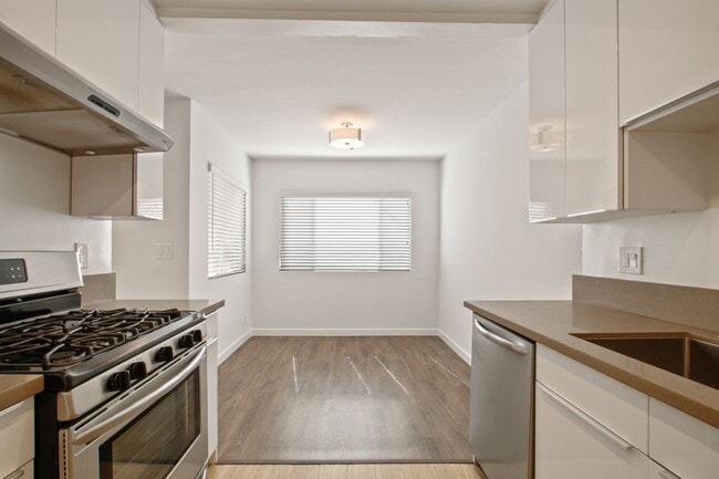 Photo - 1043 5th St Unit 03