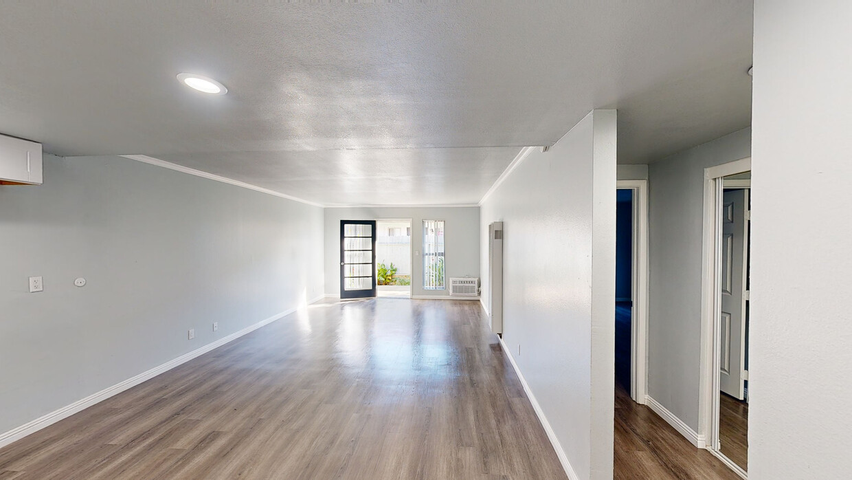 3D Tour - French Quarter Apartments