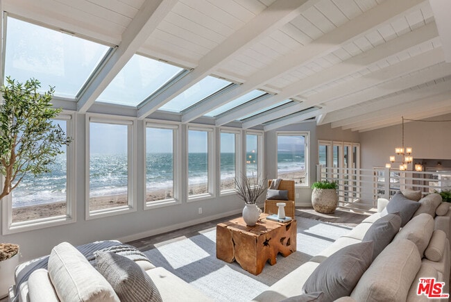 Photo - 1448 Nathan Ln