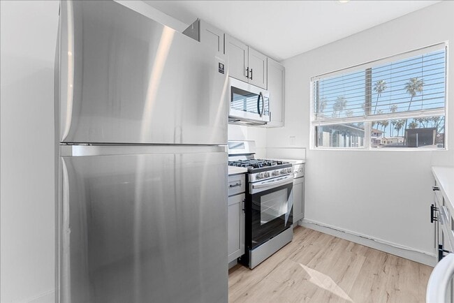 Photo - 376 N Ave 57 Unit 23