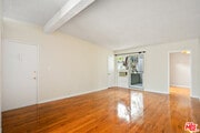 Photo - 941 N San Vicente Blvd Unit 11