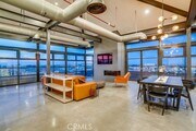 Photo - 100 W 5th St