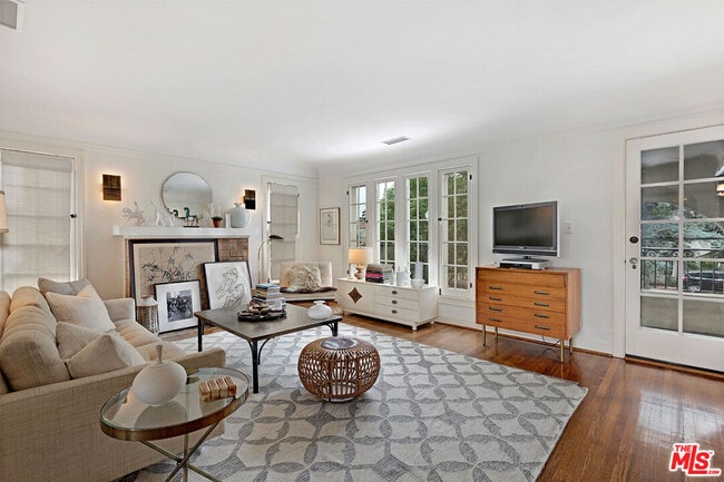 Photo - 614 Beachwood Dr