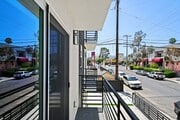 Photo - 5218 Auckland Ave Unit 5218