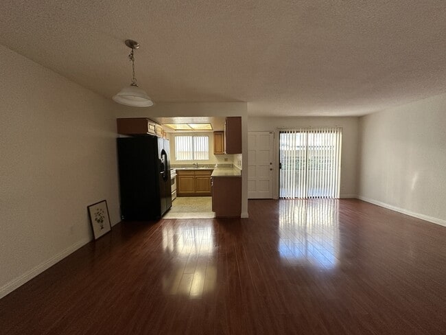 Photo - 1110 E Wilson Ave Unit 104