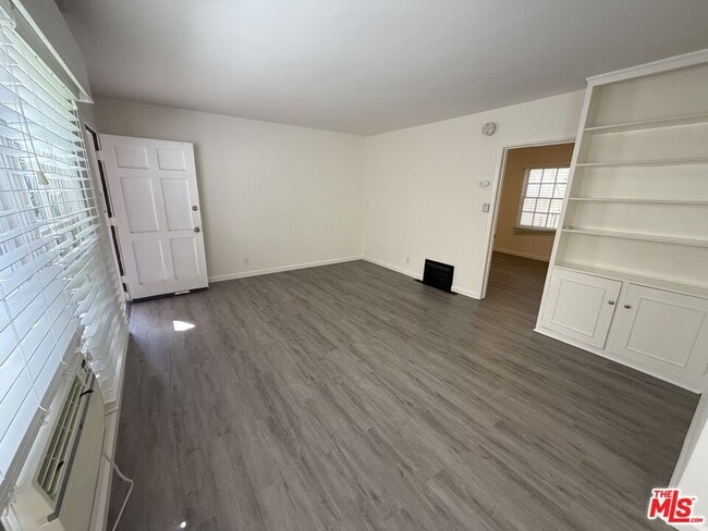 Photo - 1846 Pandora Ave