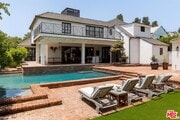 Photo - 908 N Rexford Dr House
