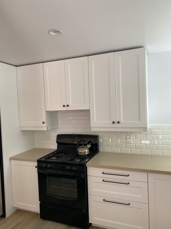 Photo - 6071 Lexington Ave