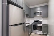 Photo - 523 Westmoreland Ave Unit 202
