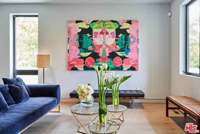 Photo - 1724 N Sierra Bonita Ave