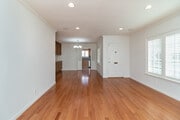 Photo - 11033 Barman Ave