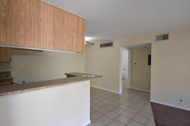 Photo - Mountain Vista Apartments