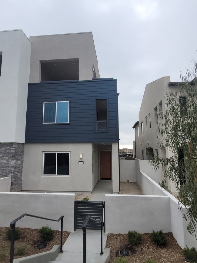 Building Photo - 107 Zawn