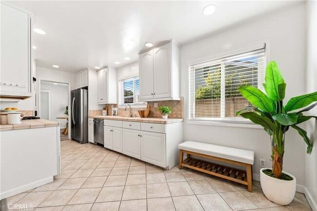 Photo - 5402 Anthony Ave