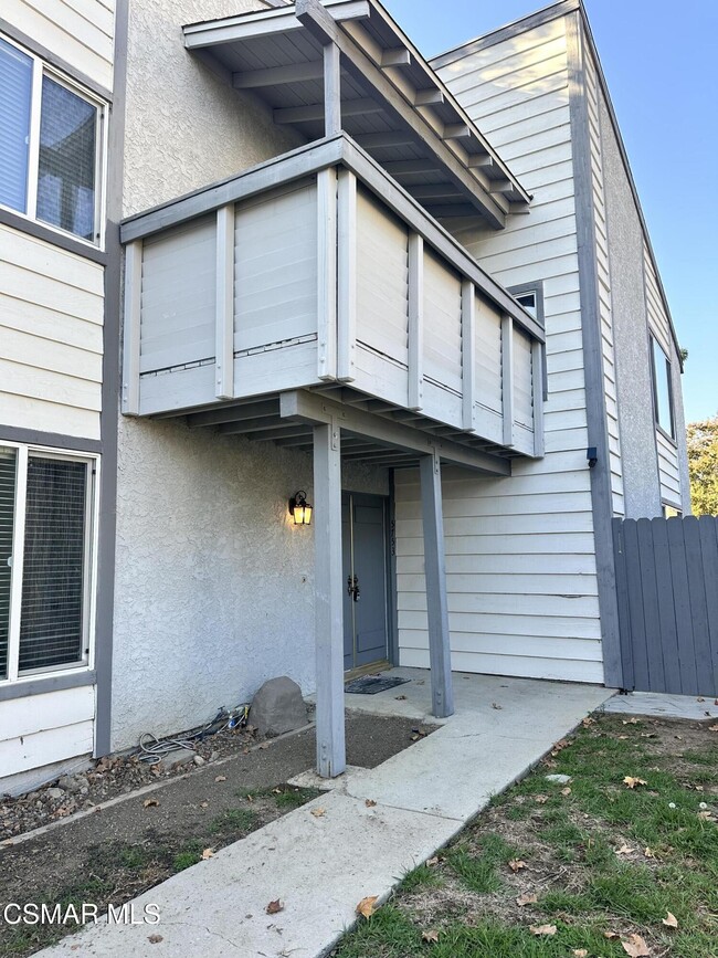 Photo - 5753 Cochran St