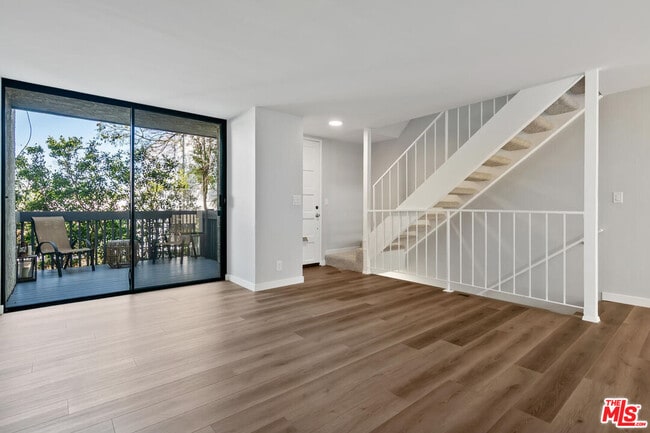Photo - 29239 Heathercliff Rd Unit 12
