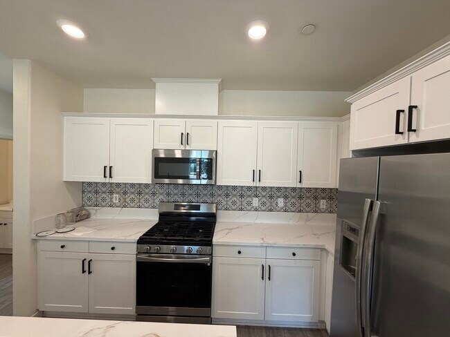 Photo - 30383 Town Square Dr Unit 30383 Town Square Dr