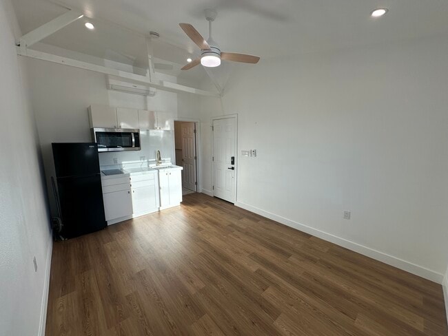 Photo - 1420 San Simeon St Unit 2