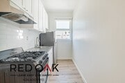 Photo - 915 S Kenmore Ave Condo Unit 302