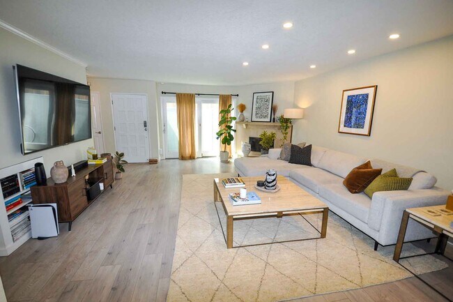 Photo - 1128 15th St Unit 1128 15th