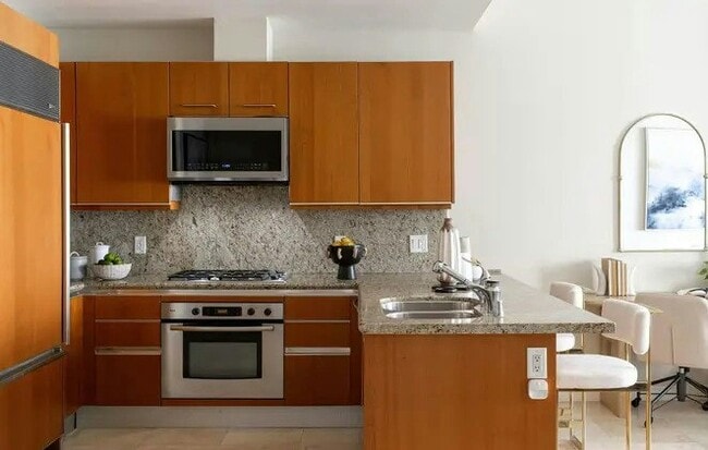 Photo - 550 Front St Unit 228