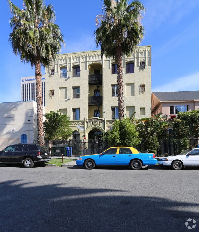 Photo - 3071 Leeward Avenue