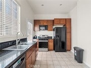 Photo - 408 W Queen St Unit 111