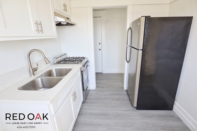 Photo - 2255 W 14th St Unit 203