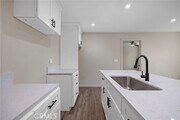 Photo - 541 N Barbara Ave