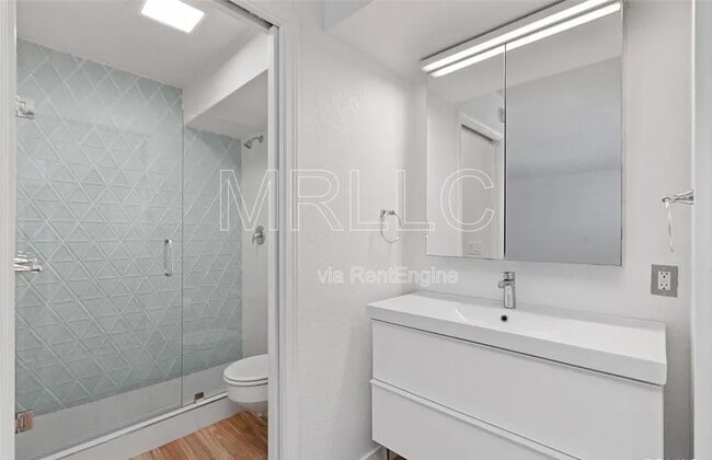 Photo - 420 Monterey Ln Unit R7