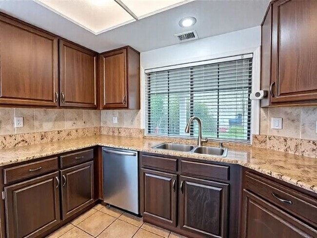 Photo - Nestled in the desirable Brock Canyon community in Santa Clarita