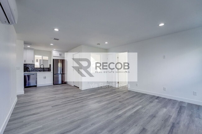 Photo - 3663 Budd St Unit 3671