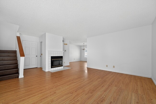 Photo - 2800 Plaza del Amo Unit 28