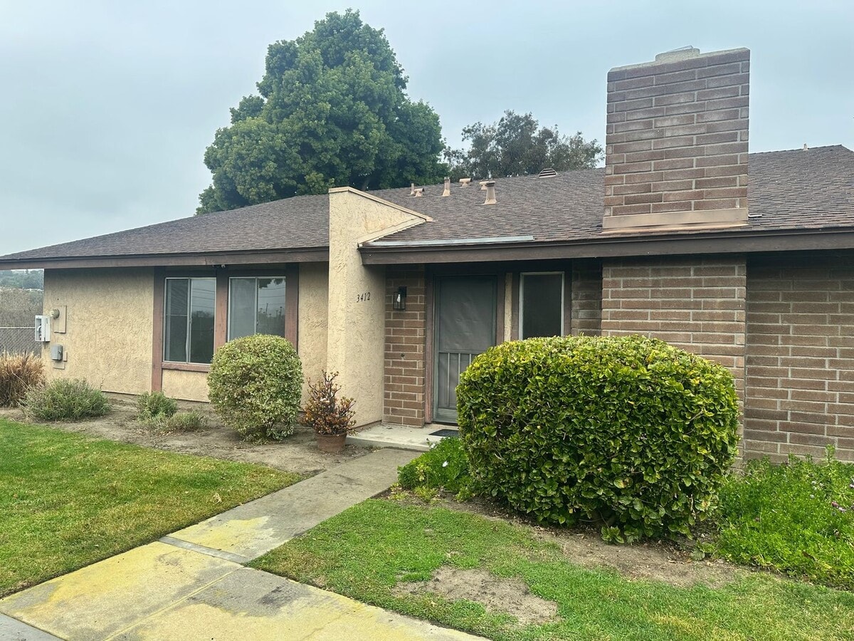 Photo - Newly Remodeled 3-Bedroom Condo – End Unit with Greenbelt Views!