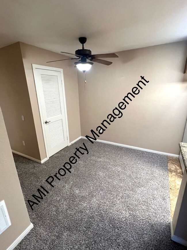 Photo - 1/2 OFF 1ST MONTH"S RENT!! MOVE IN BY DECE...