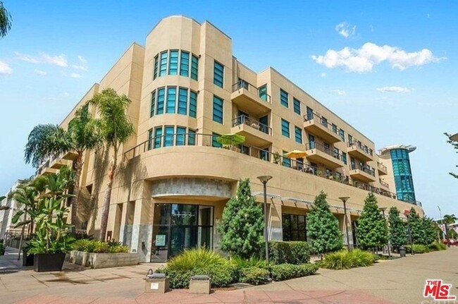 Photo - 133 The Promenade N Condo Unit 110