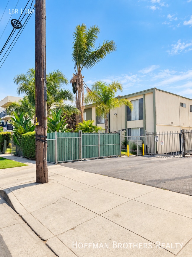 Photo - 6729 Cleon Ave Unit 26