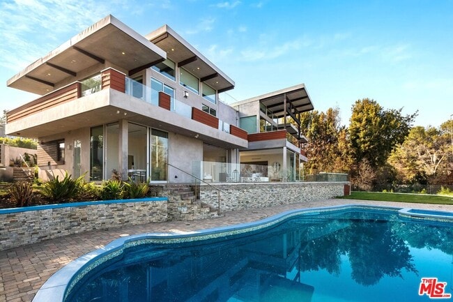 Photo - 770 Paseo Miramar