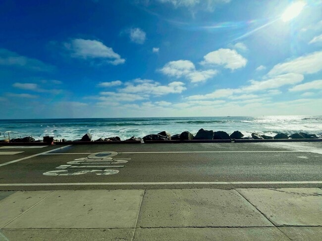 Single-level ADU on the beach - ALL UTILIT... - Single-level ADU on the beach - ALL UTILIT... Townhome