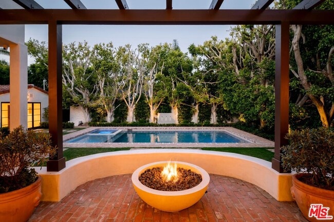 Photo - 624 N Arden Dr