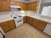 Photo - JUST LISTED!!! House