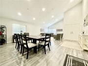 Photo - 22881 Springwater