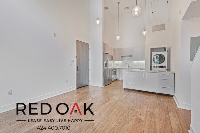 Photo - 1168 S Barrington Ave Unit 510